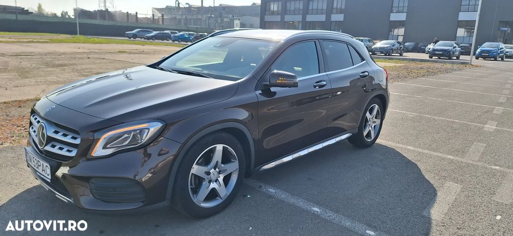 Mercedes-Benz GLA 250 4Matic 7G-DCT AMG Line - 16