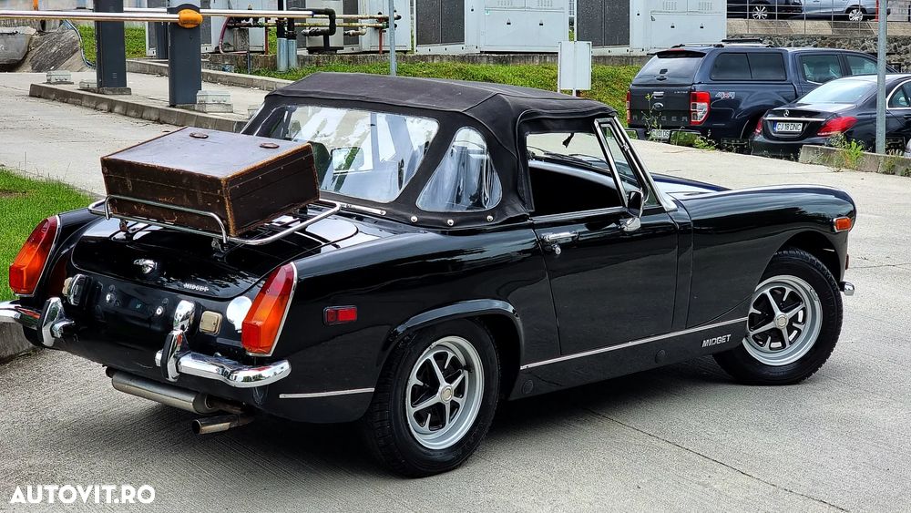MG Midget - 7