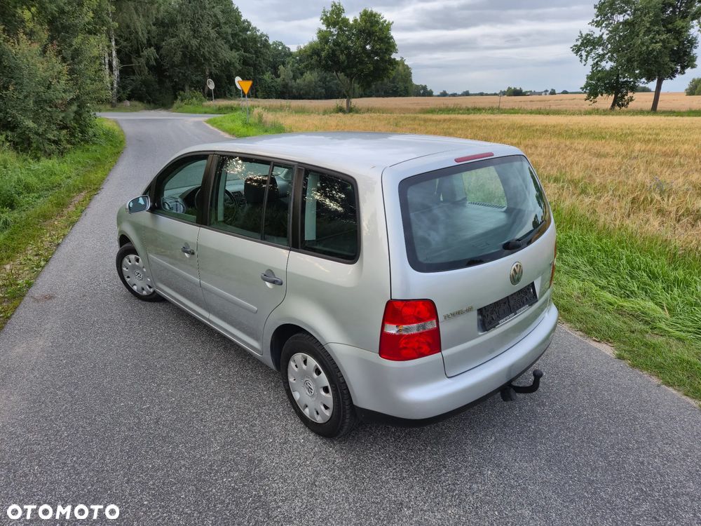 Volkswagen Touran 1.9 TDI - 27