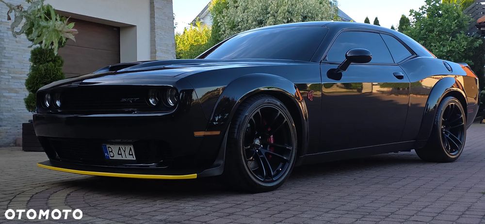 Dodge Challenger - 34