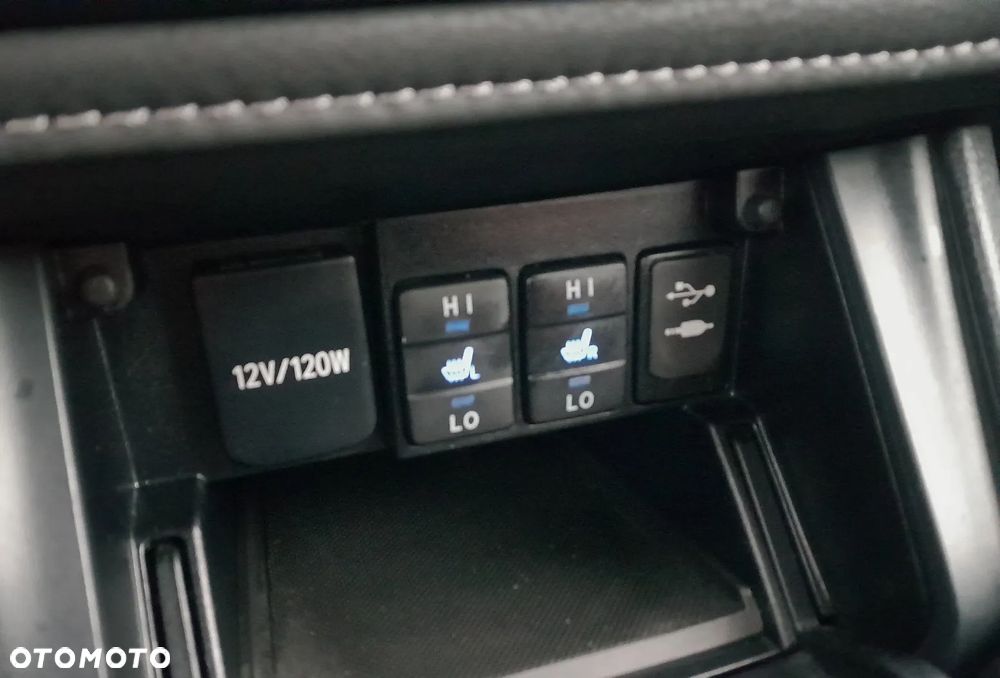 Toyota Auris 1.6 Premium Comfort - 14