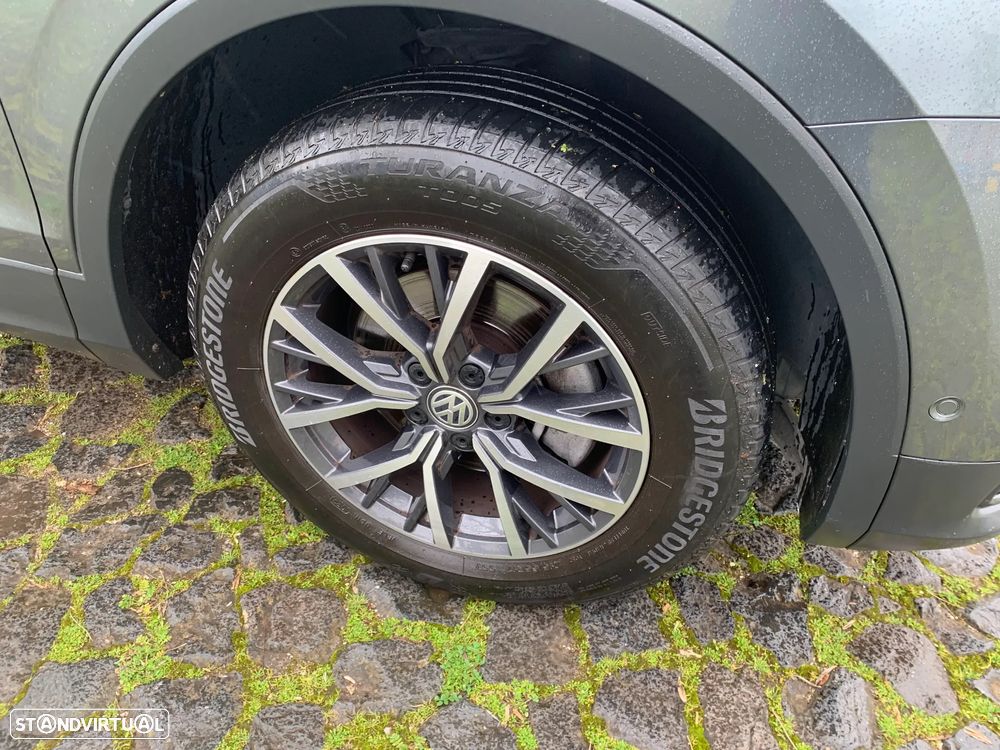 VW Tiguan Allspace 2.0 TDI Confortline DSG - 5