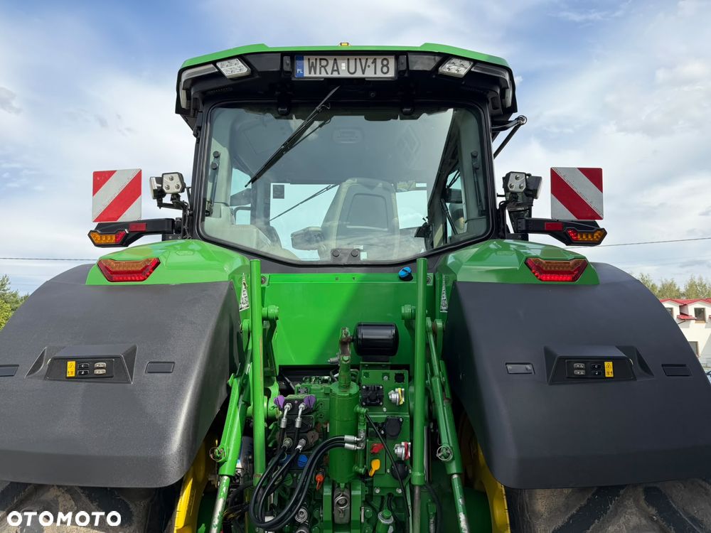 John Deere 7r330 - 8