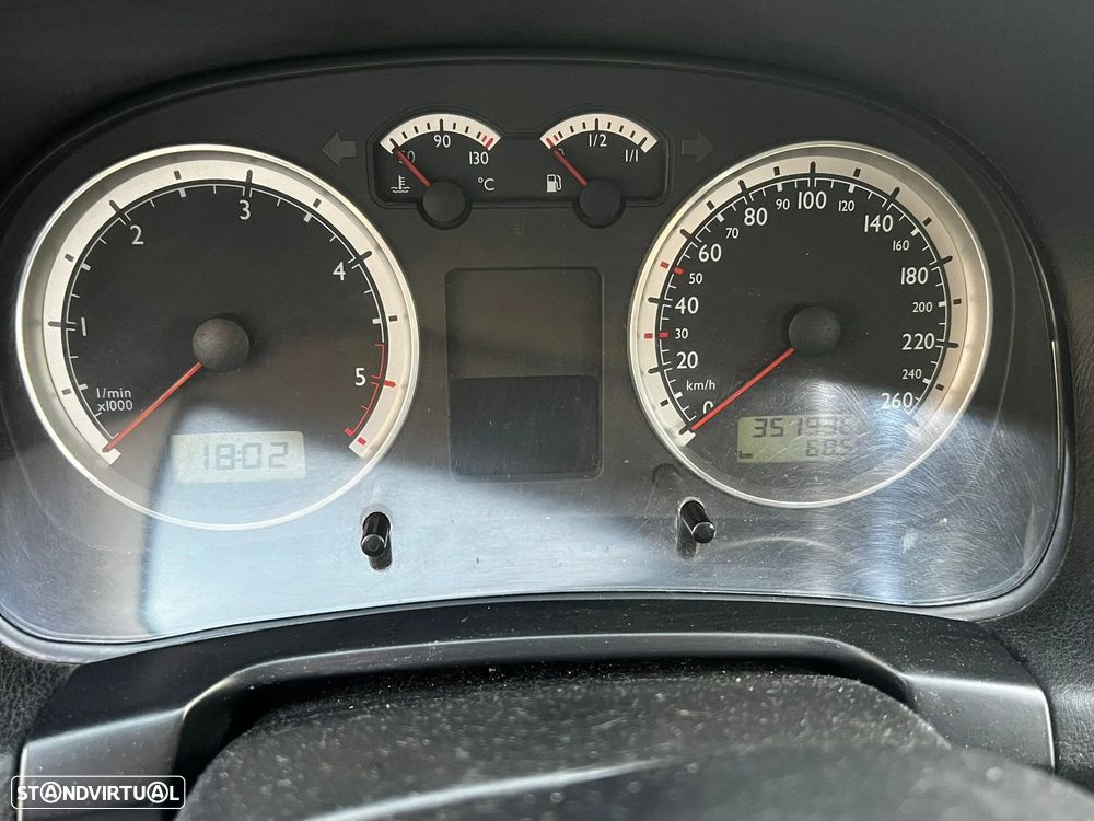 VW Golf Variant 1.9 TDi Highline - 15