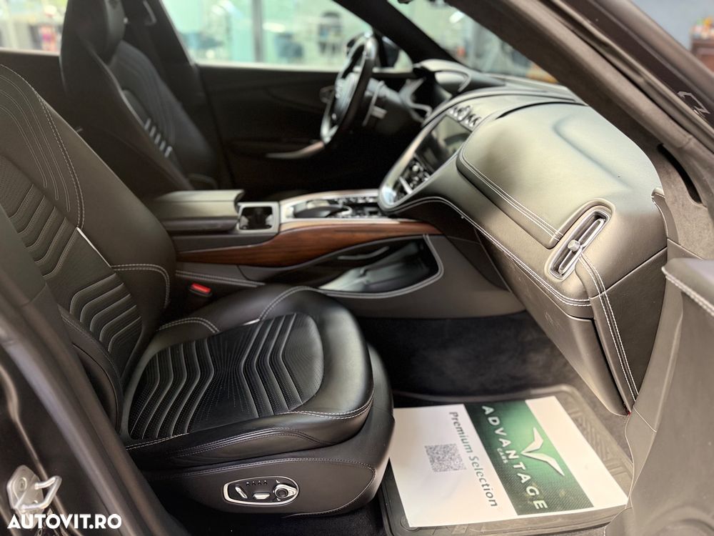 Aston Martin DBX Standard - 11