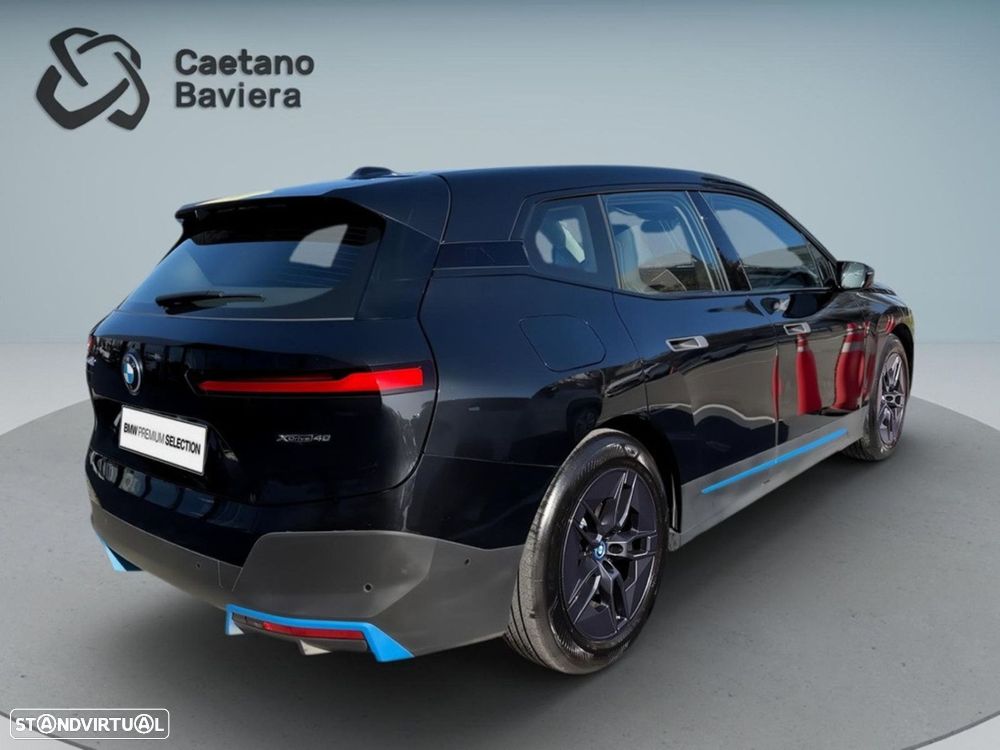 BMW iX xDrive 40 - 7