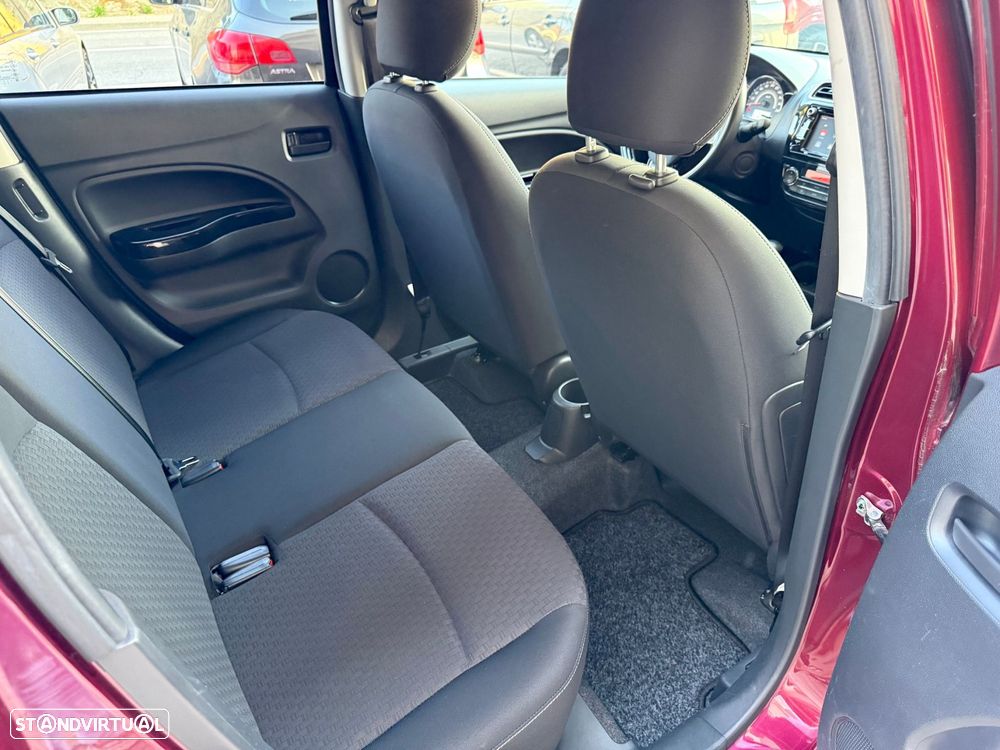 Mitsubishi Space Star 1.2 Intense CVT - 16