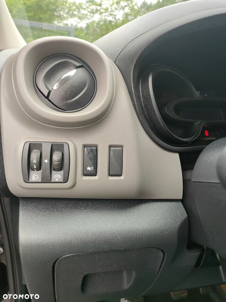 Renault TRAFIC 2019r 1,6 DCI 125KM L2H1 LONG EURO VI DUBEL DRZWI - 17