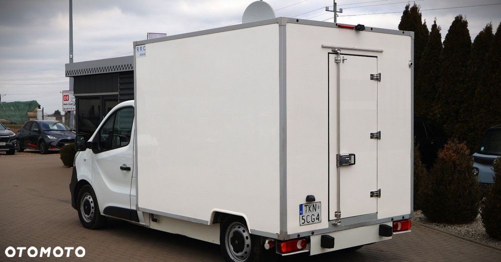 Opel Vivaro - 5