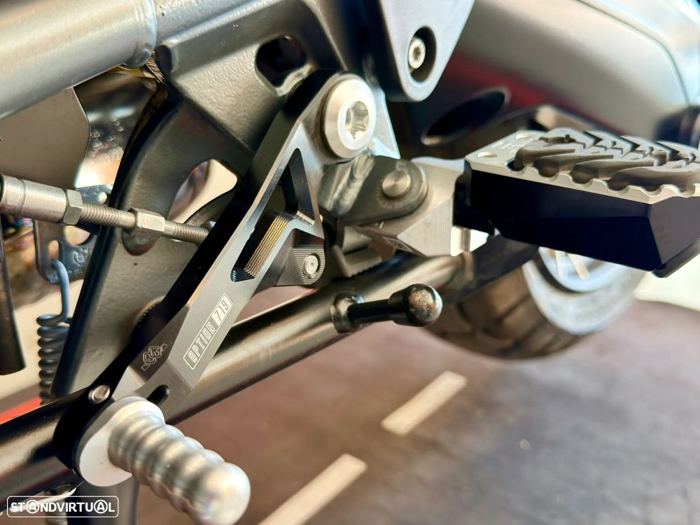 BMW R 1250 GS ULTIMATE EDITION (Série Limitada a 2100 unidades) - 16