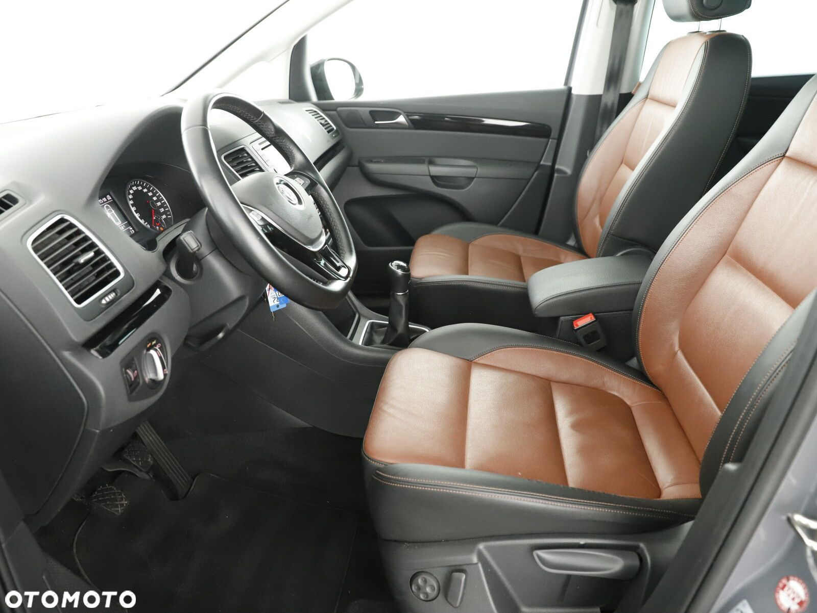 Volkswagen Sharan - 9