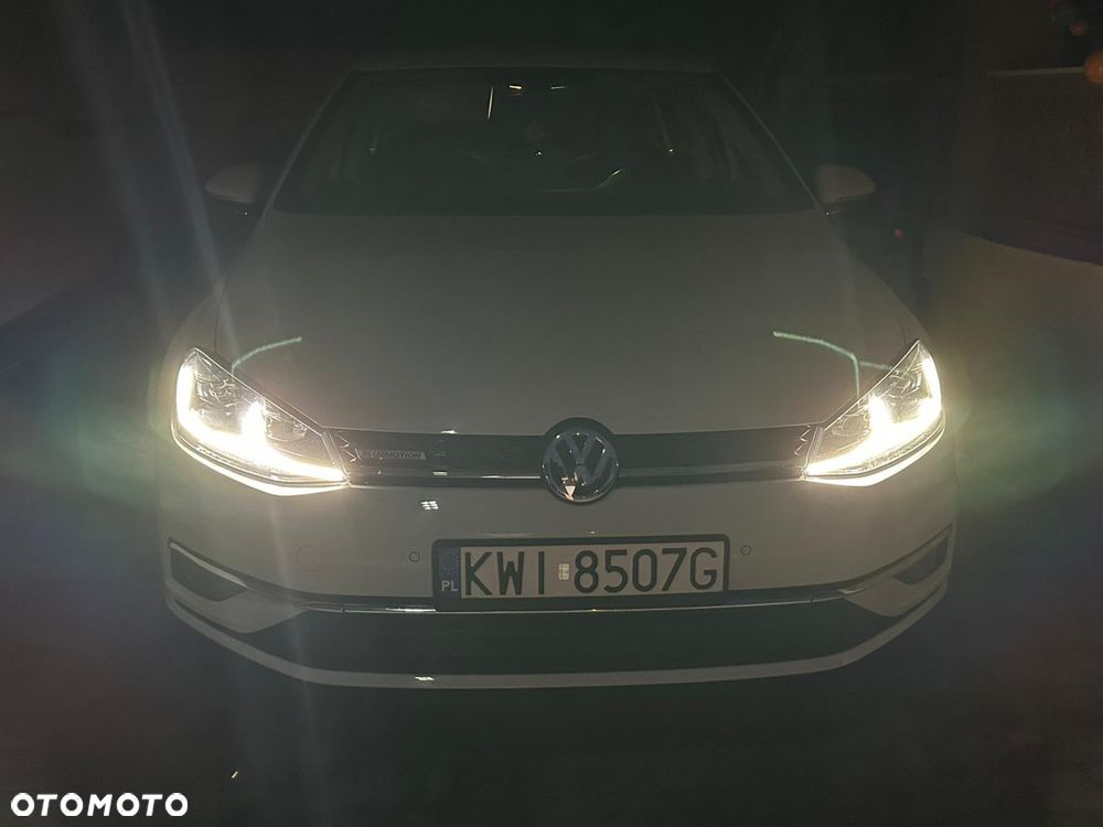 Volkswagen Golf 2.0 TDI BMT Comfortline - 12