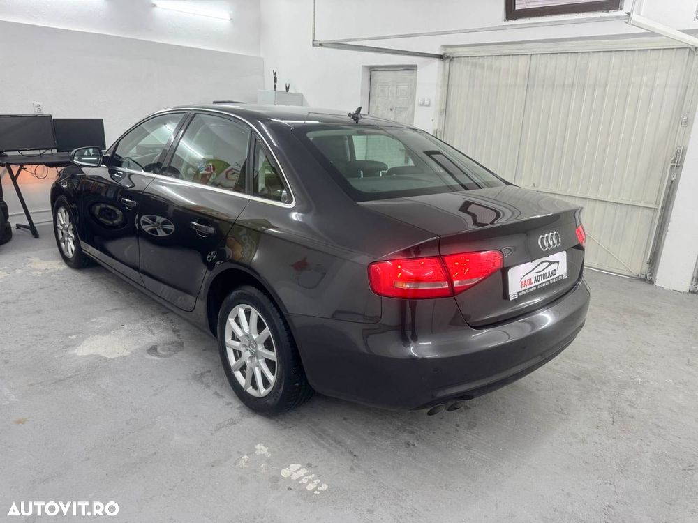 Audi A4 2.0 TDI DPF Attraction - 4