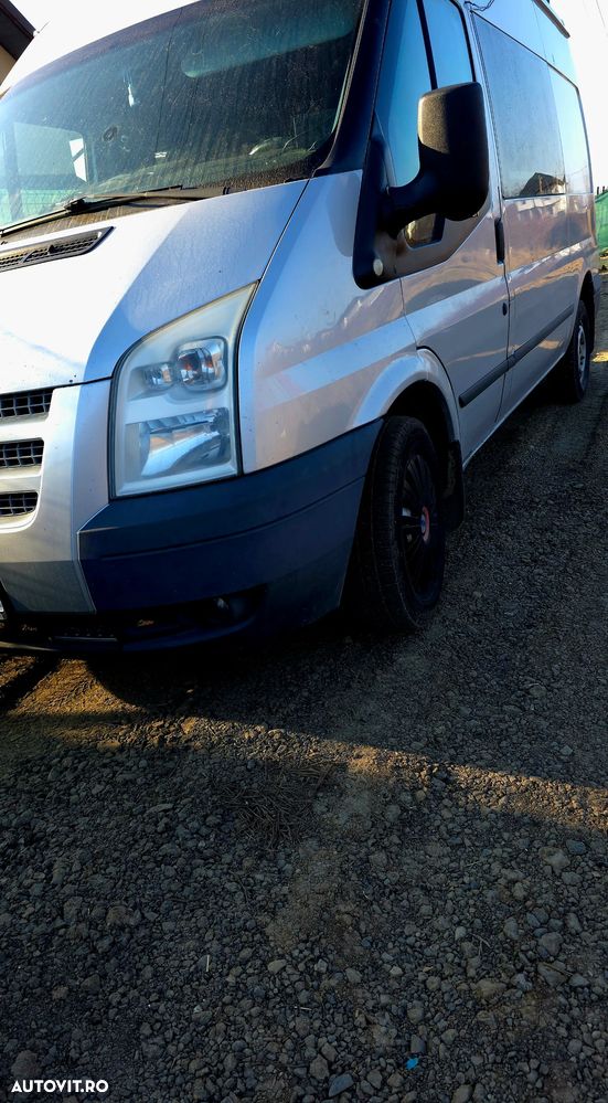 Ford Transit - 1