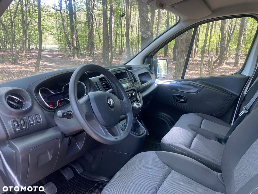Renault Trafic - 9