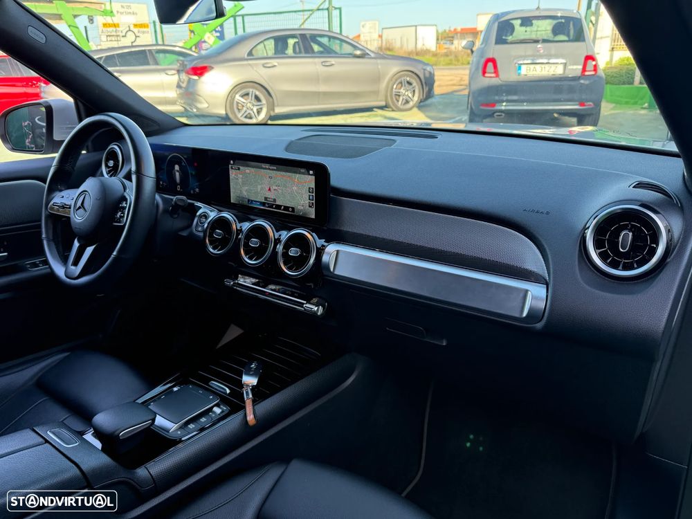 Mercedes-Benz GLB 180 d Style - 32