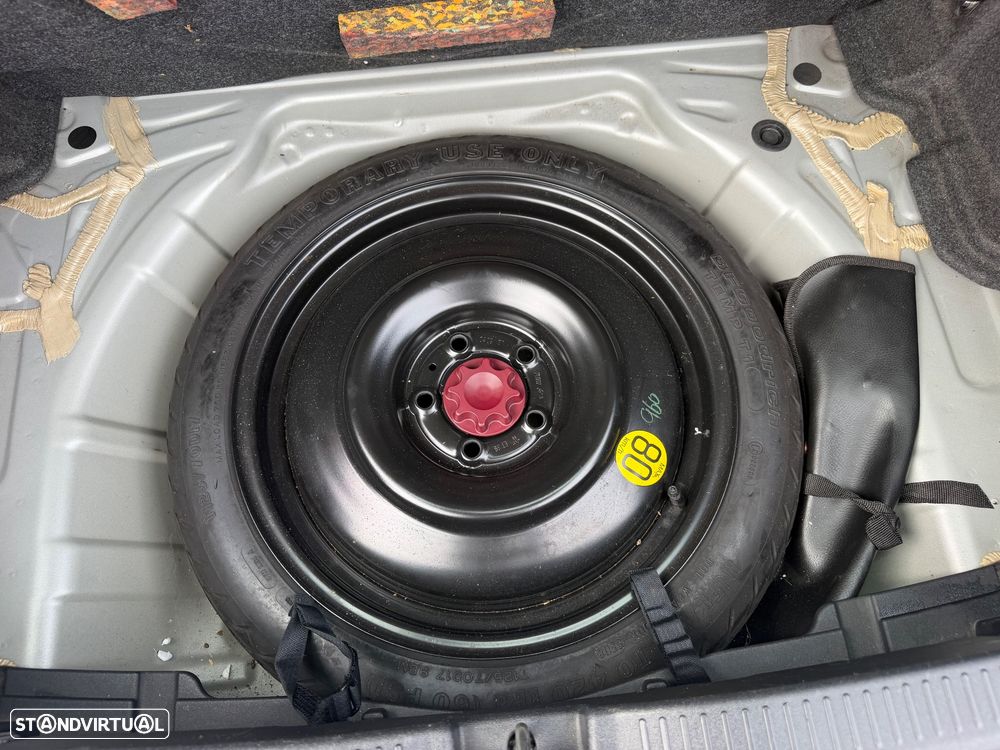 Toyota Auris 1.4 D-4D Comfort - 23