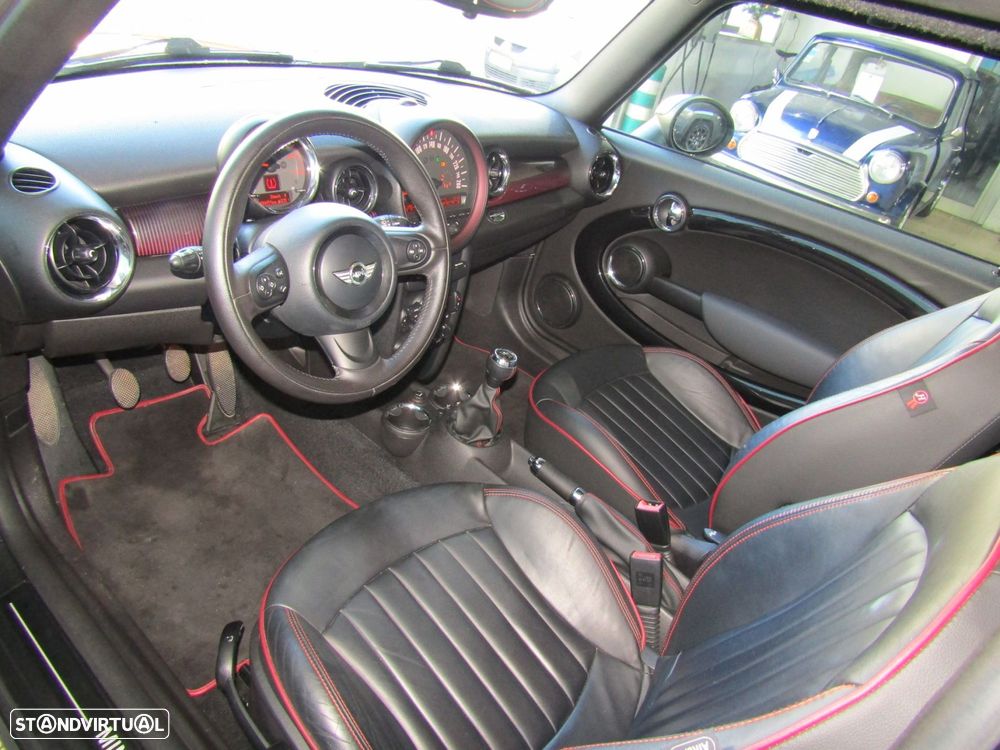 MINI Clubman Cooper D Hampton - 10