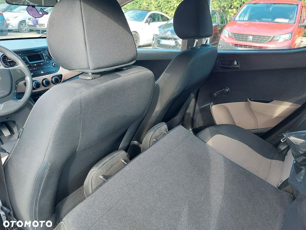 Hyundai i10 - 16