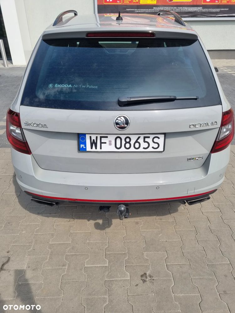 Skoda Octavia 2.0 TSI RS DSG - 8
