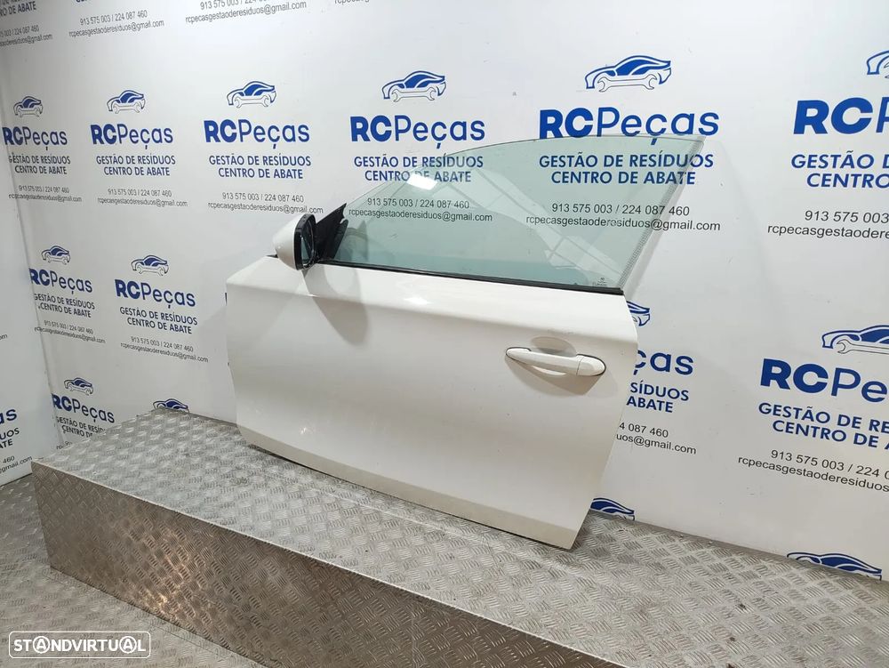 Porta Esquerda BMW Serie 1 E81 2 Portas E82 Coupe E88 Cabrio LCI 2004 a 2012 - 2