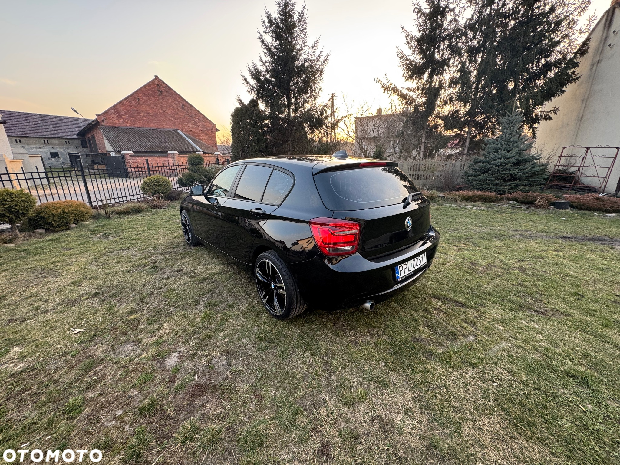 BMW Seria 1 116d Sport Line - 4