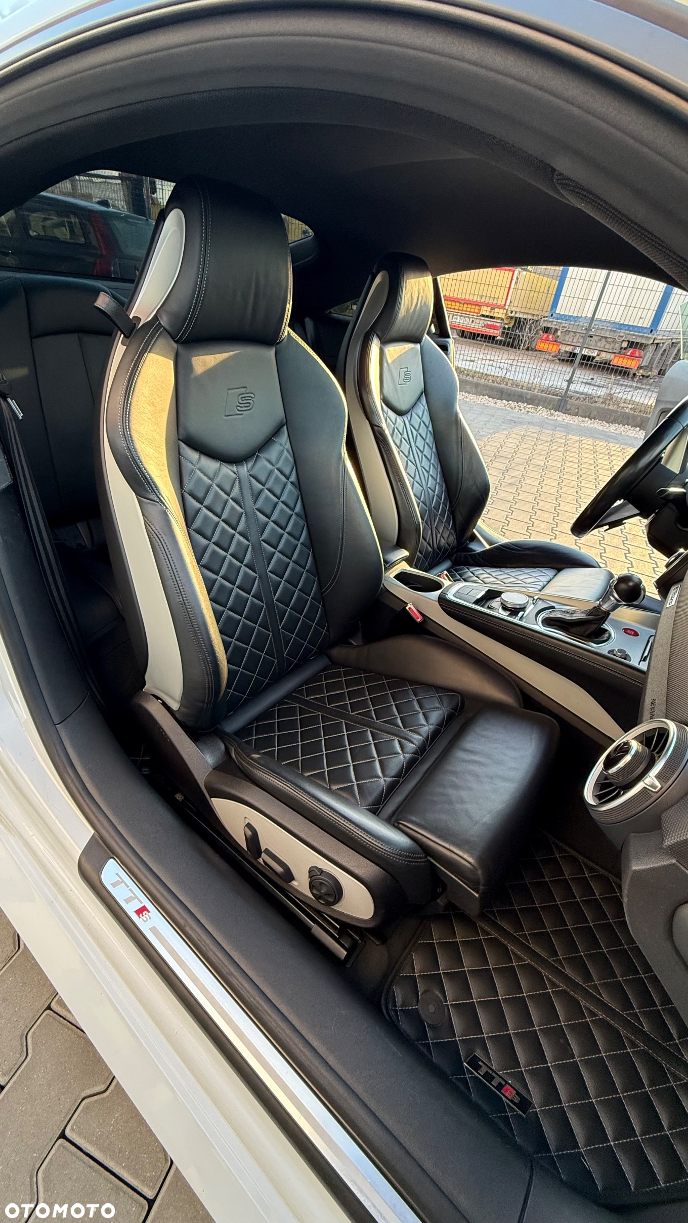 Audi TT S Coupé 2.0 TFSI Quattro tronic - 9