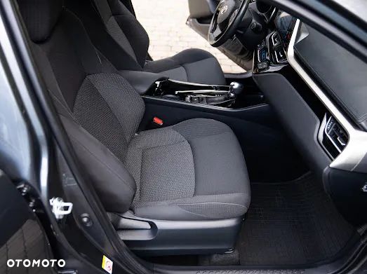 Toyota C-HR - 15