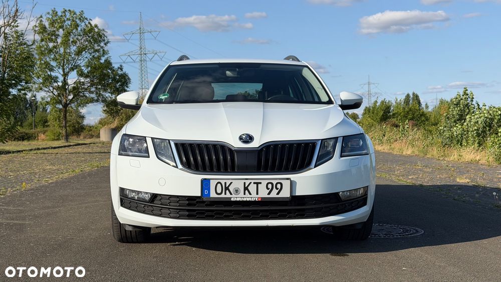 Skoda Octavia - 2