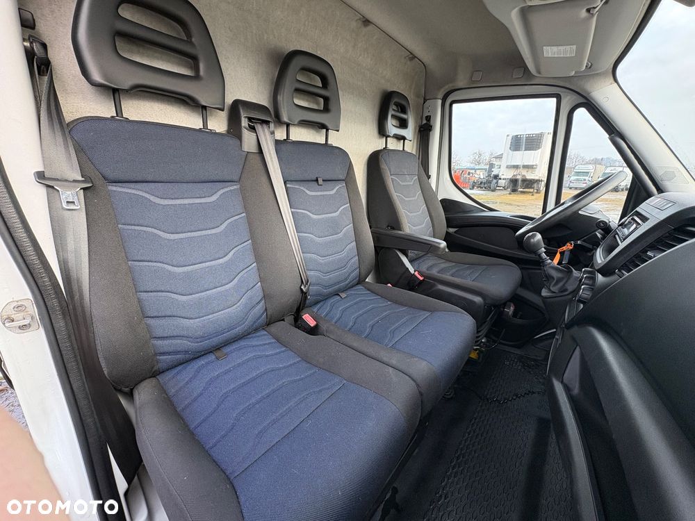 Iveco Daily - 12