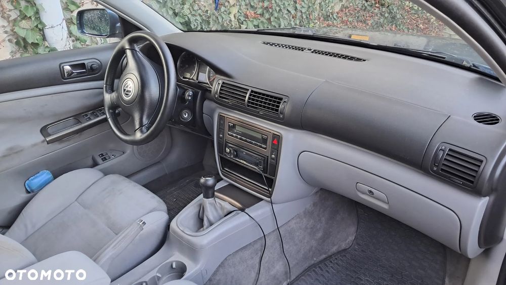 Volkswagen Passat 1.8T - 7