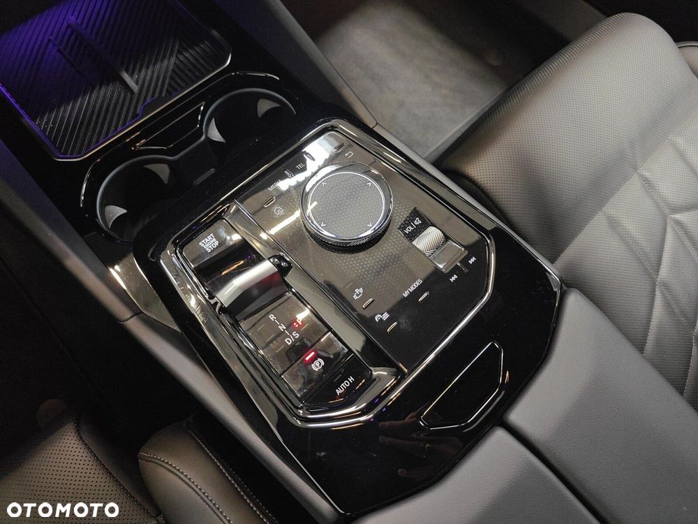 BMW Seria 5 - 16