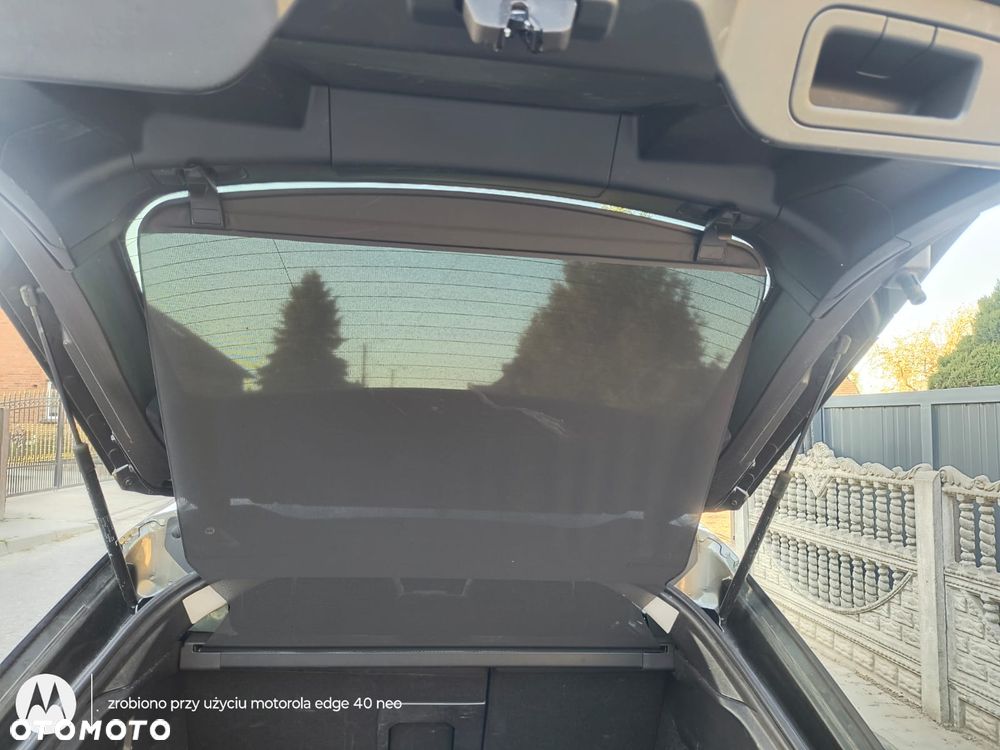 Citroën C5X 1.6 PHEV 225 Plus EAT8 - 18