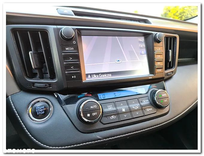 Toyota RAV4 2.0 D-4D 4x2 Start-Stop Executive - 29