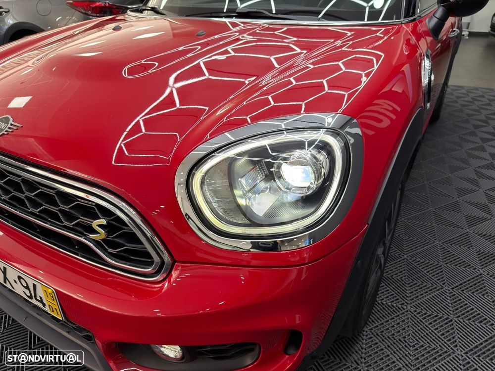 MINI Countryman Cooper SE ALL4 Auto - 17