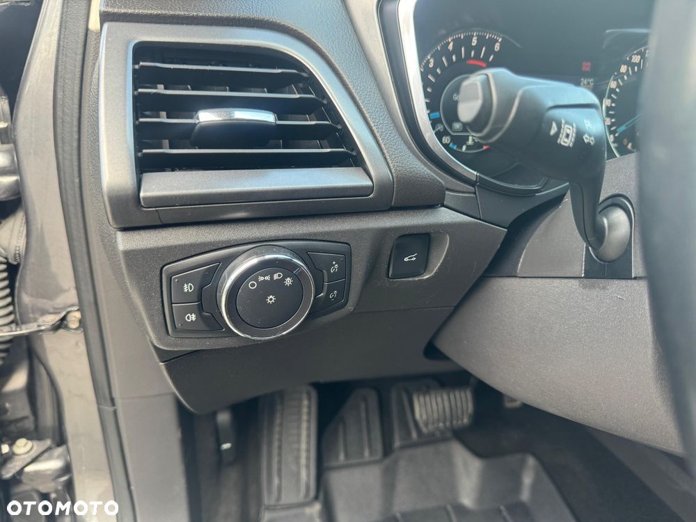 Ford Mondeo 2.0 TDCi Edition 4WD PowerShift - 11