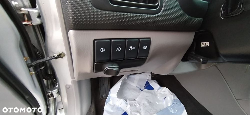 Subaru Forester 2.5 XT BAS - 10