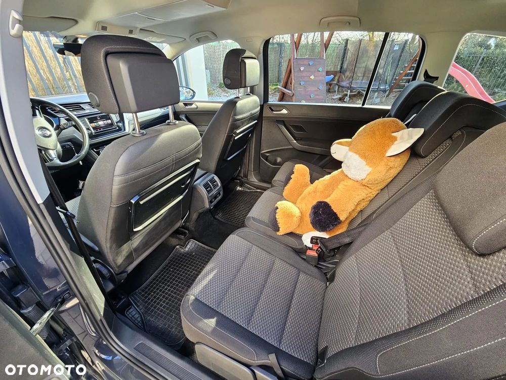 Volkswagen Touran 2.0 TDI BMT Comfortline DSG - 23