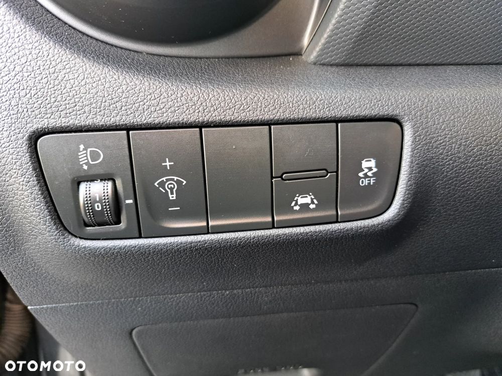 Hyundai Kona - 28