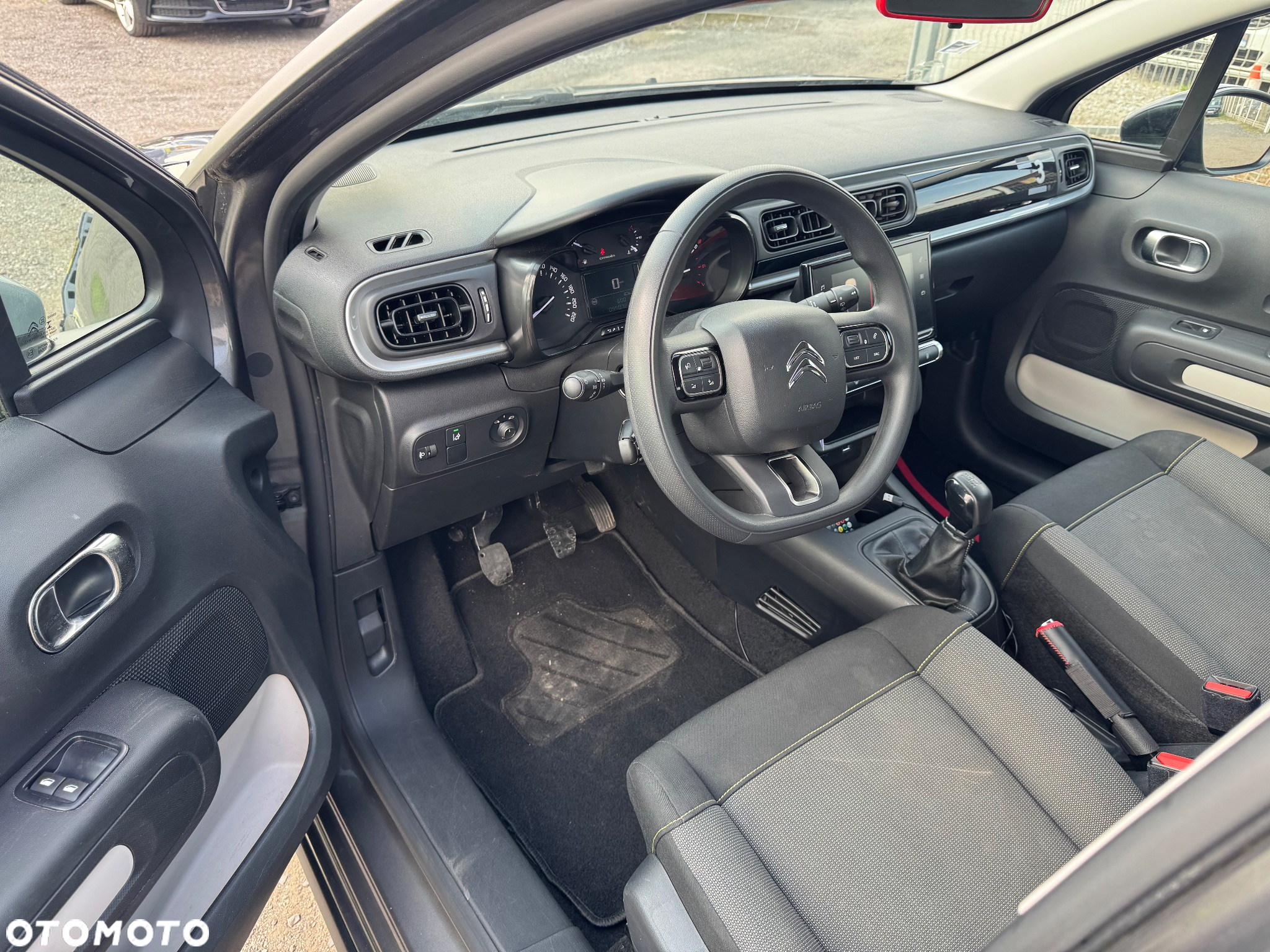 Citroën C3 1.2 PureTech GPF Live - 11