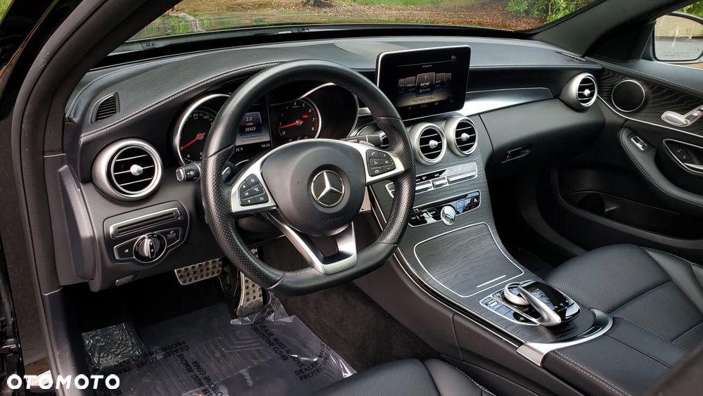 Mercedes-Benz Klasa C 300 7G-TRONIC AMG Line - 14