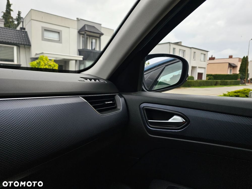 Renault Arkana 1.6 E-TECH Zen MMT - 15