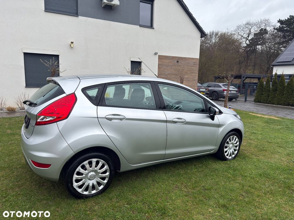 Ford Fiesta 1.25 Champions Edition - 2