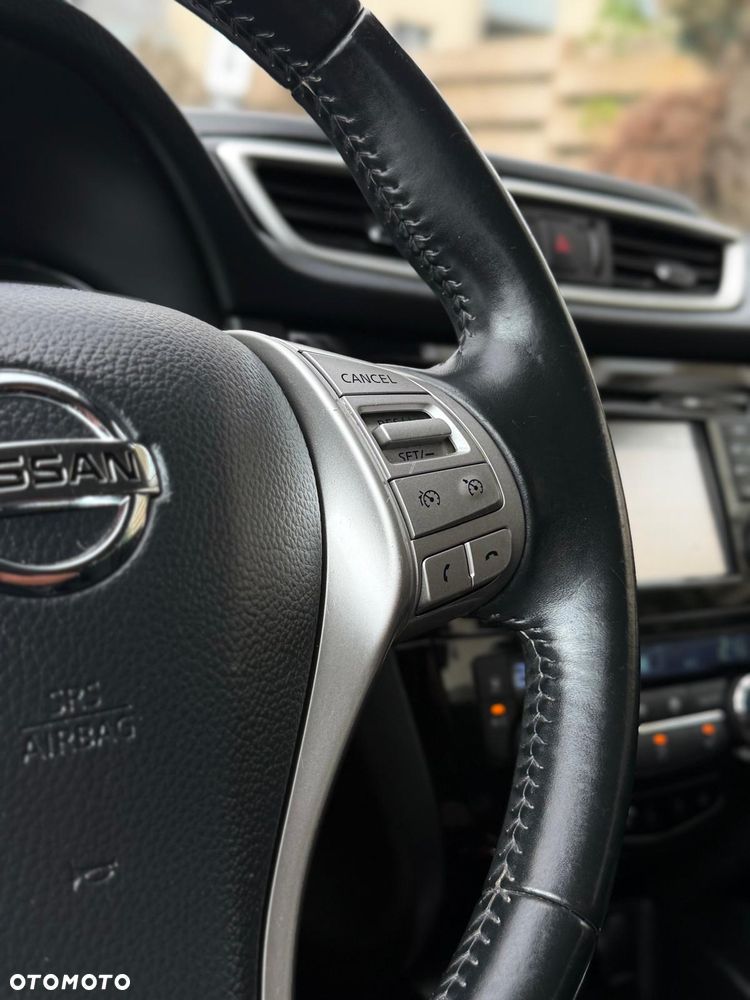 Nissan Qashqai 1.5 dCi Tekna - 22