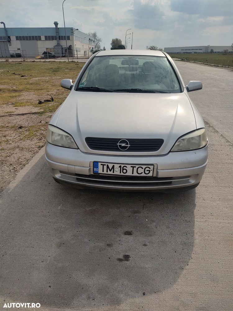 Opel Astra - 1