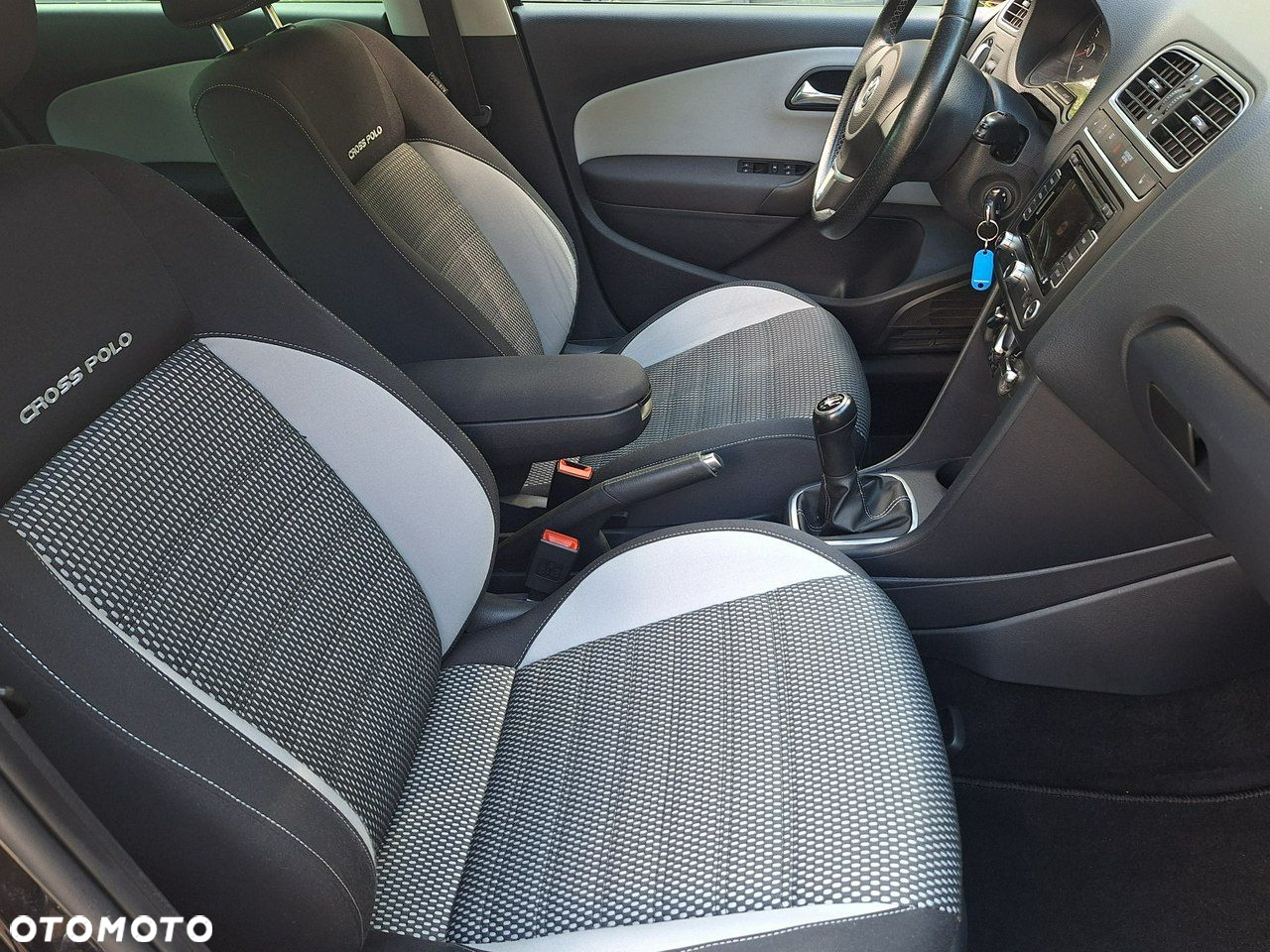 Volkswagen Polo - 13