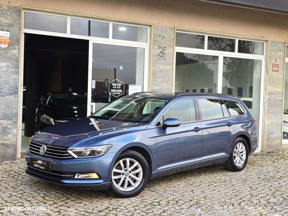 VW Passat Variant 2.0 TDi Elegance - 3