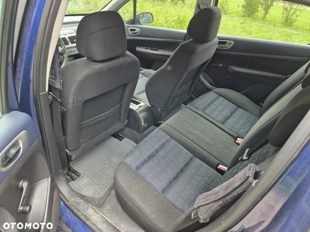 Peugeot 307 1.6 - 9