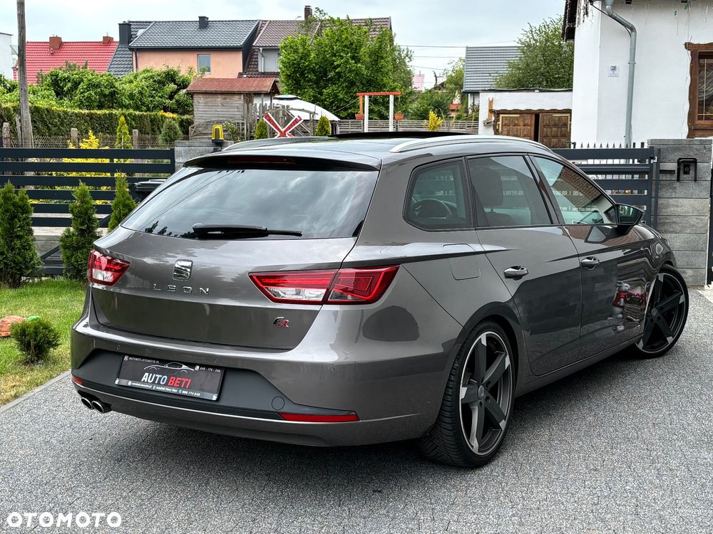 Seat Leon 2.0 TDI DPF Start&Stop DSG FR - 22
