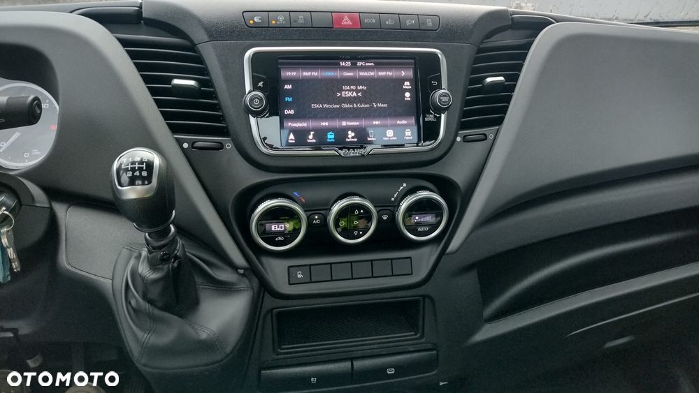 Iveco Daily 3.0 180KM Autolaweta Salon PL wyciągarka hak najazdy - 23